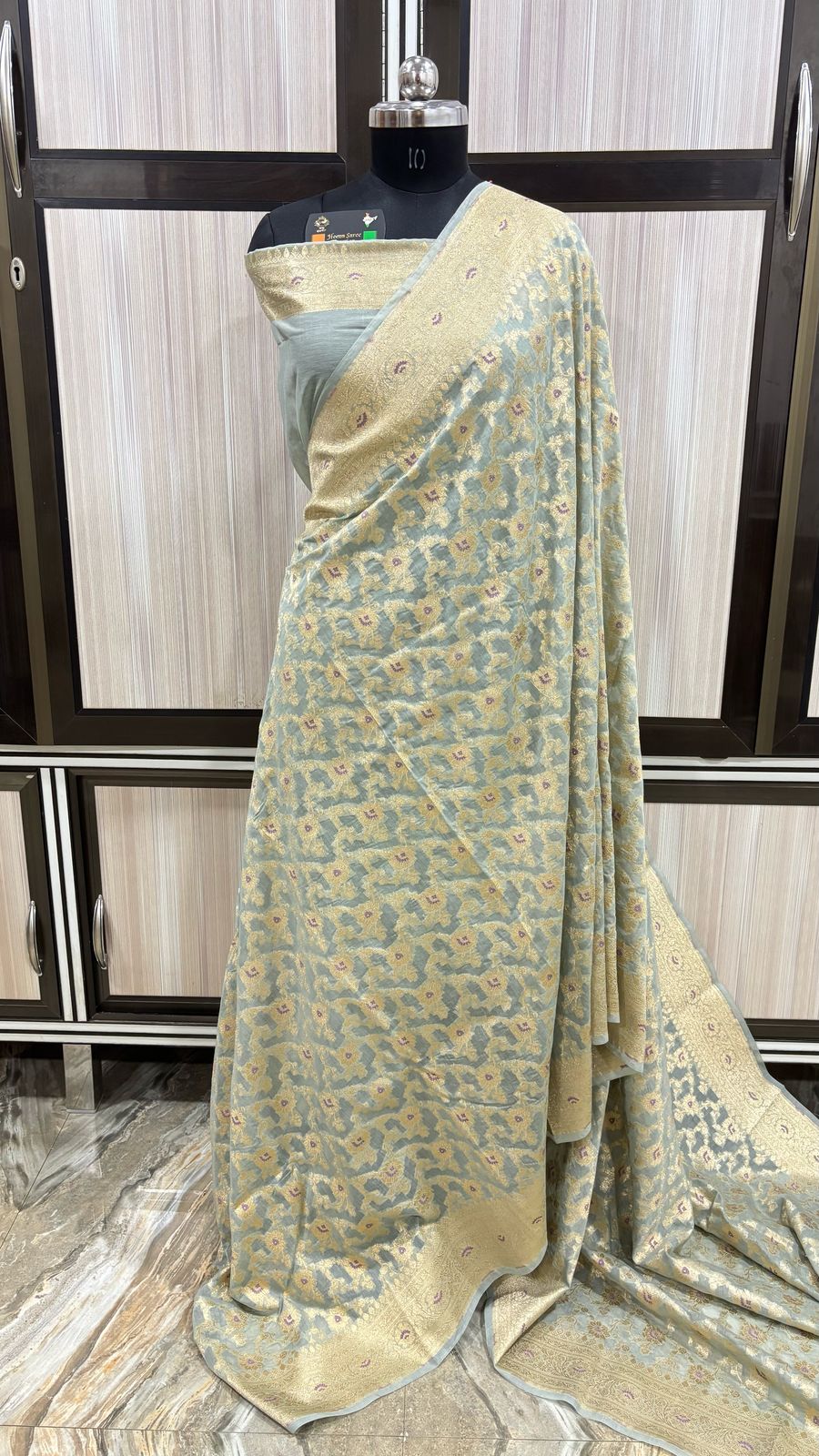 Malmal Jaal Meena Saree