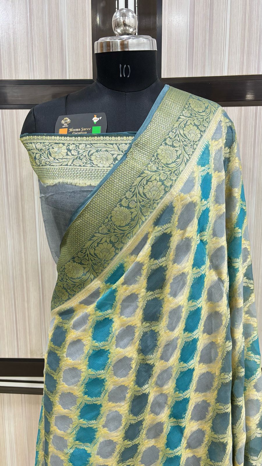 Banarasi Viscose Silk Hand Loom Saree