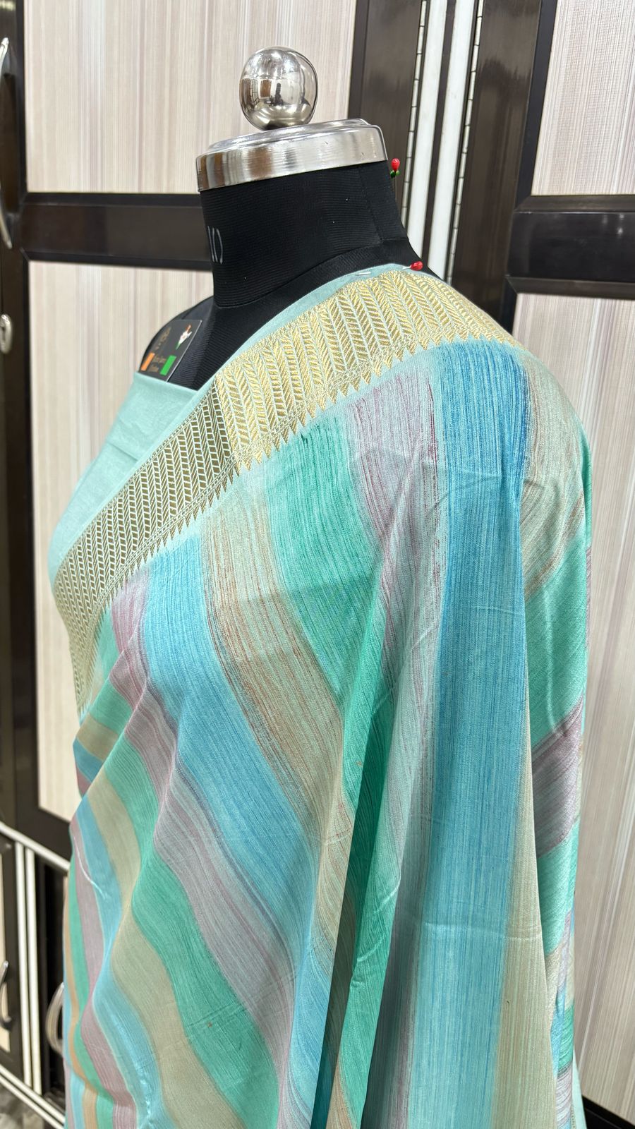 Malmal Hand Brush Work Saree